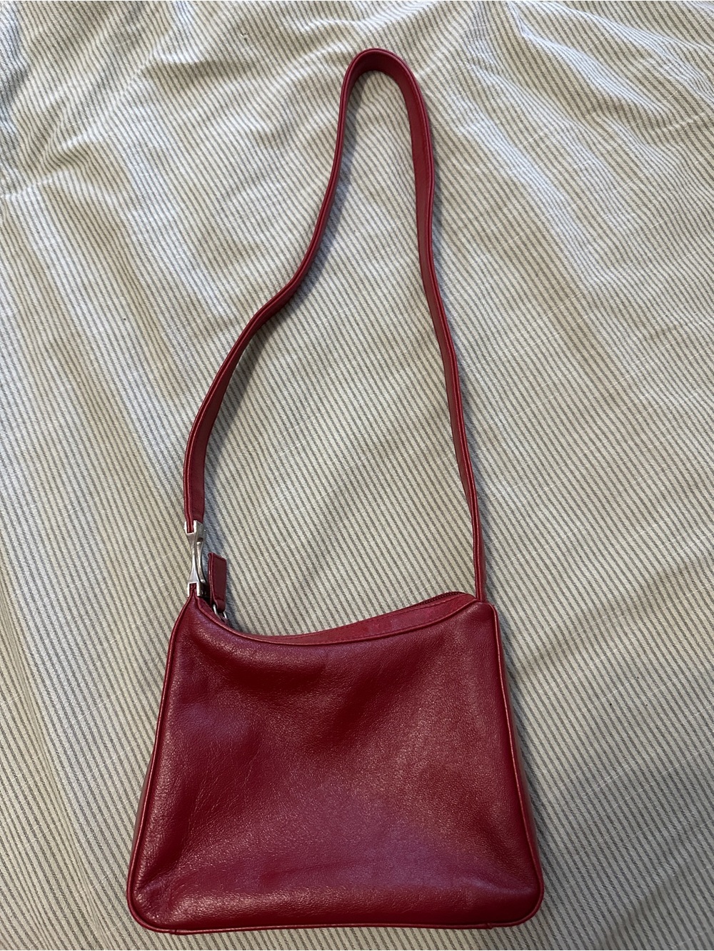 Vintage Red Coletta Leather Compact Bag